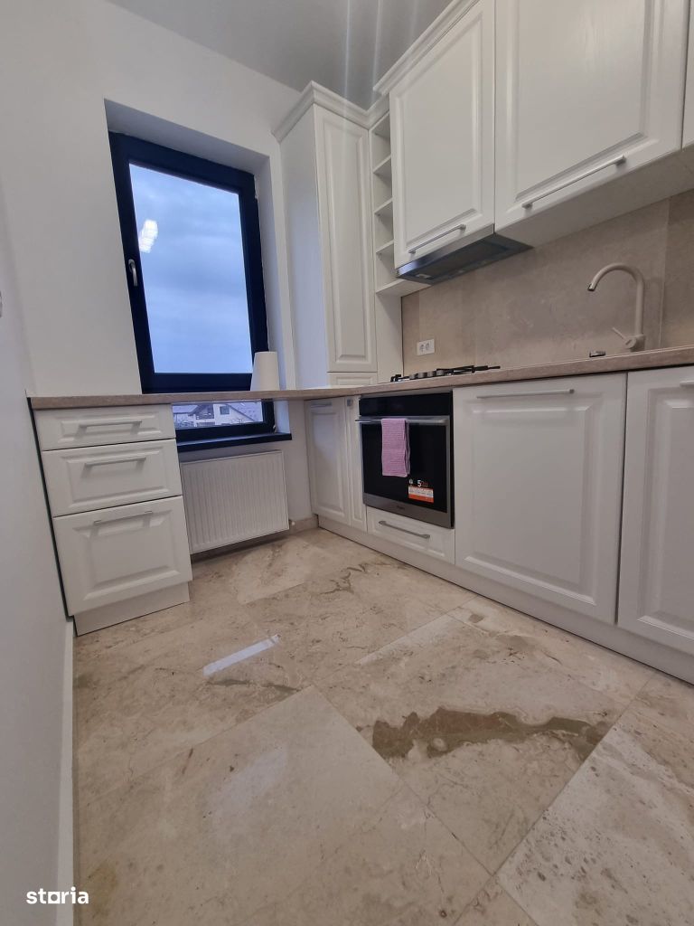 Apartament nou, 2 camere, terasa si parcare