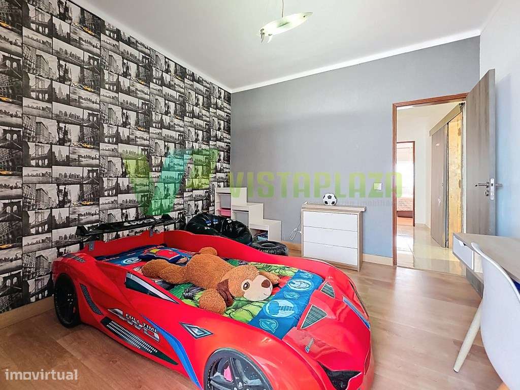 Apartamento Duplex T3 Remodelado no Centro de Portimão-16