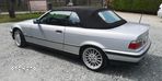 BMW Seria 3 318i Cabriolet - 3