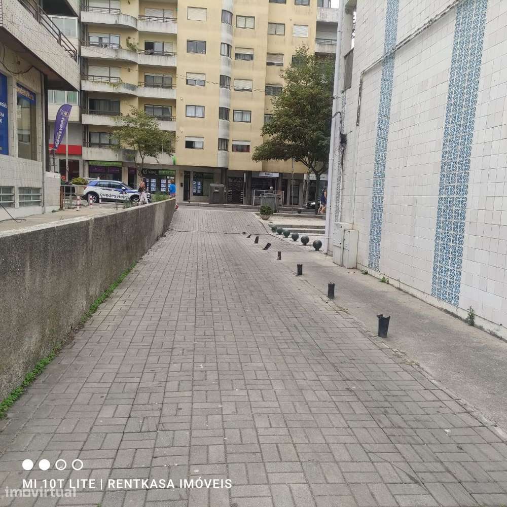 Garagem 18 m2 Av Vasco da Gama - Grande imagem: 2/6