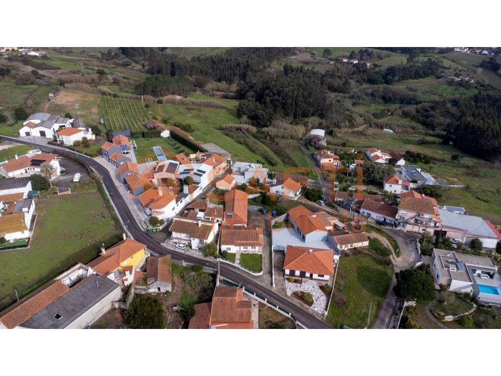 Moradia tradicional com dependência - Grande imagem: 5/29