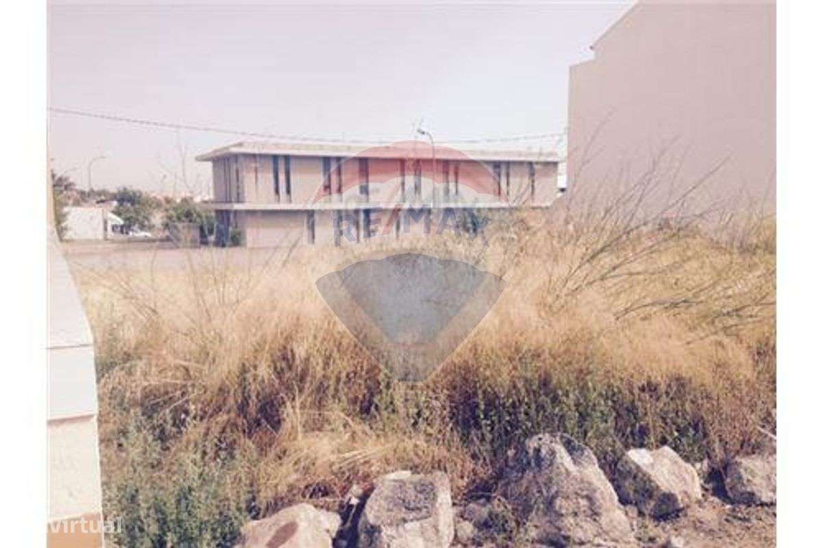 LOTE URBANO EM ÉVORA - Grande imagem: 2/4