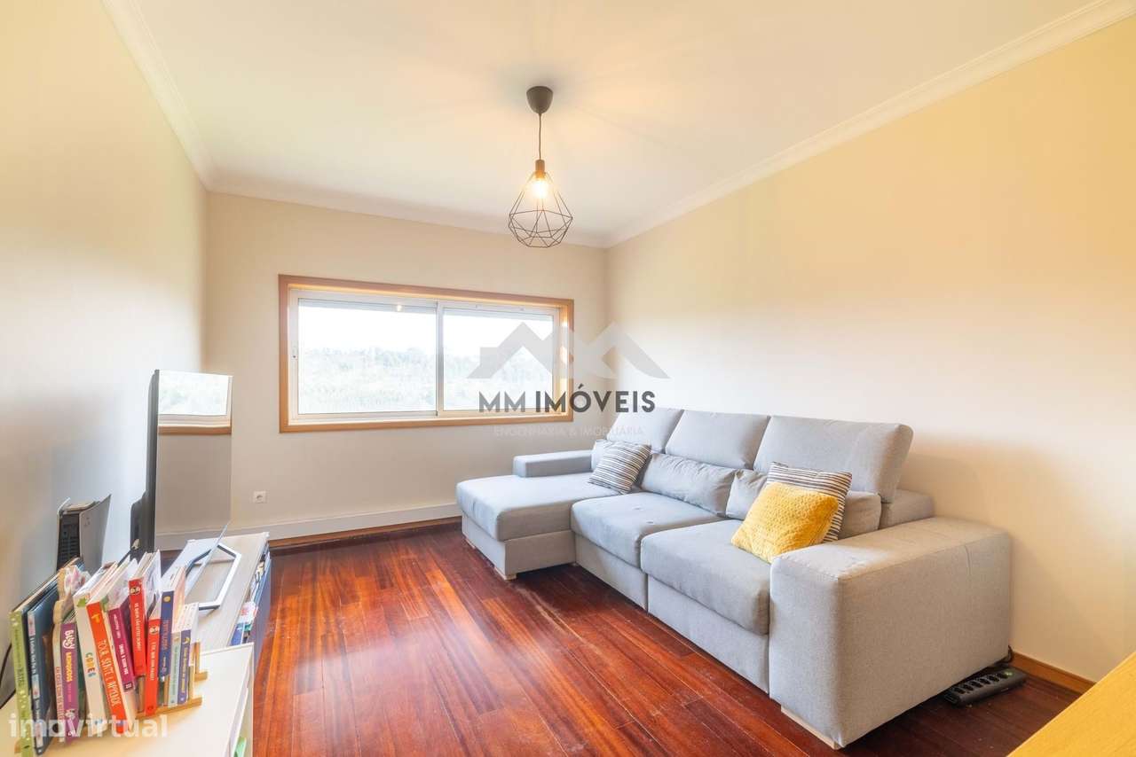 Apartamento T2 | Valongo | Vistas Desafogadas | Varanda | AC | Lugar d - Grande imagem: 4/27