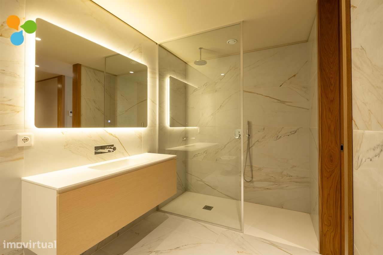 Apartamento T2 novo c/ terraço e 2 lugares de garagem-11