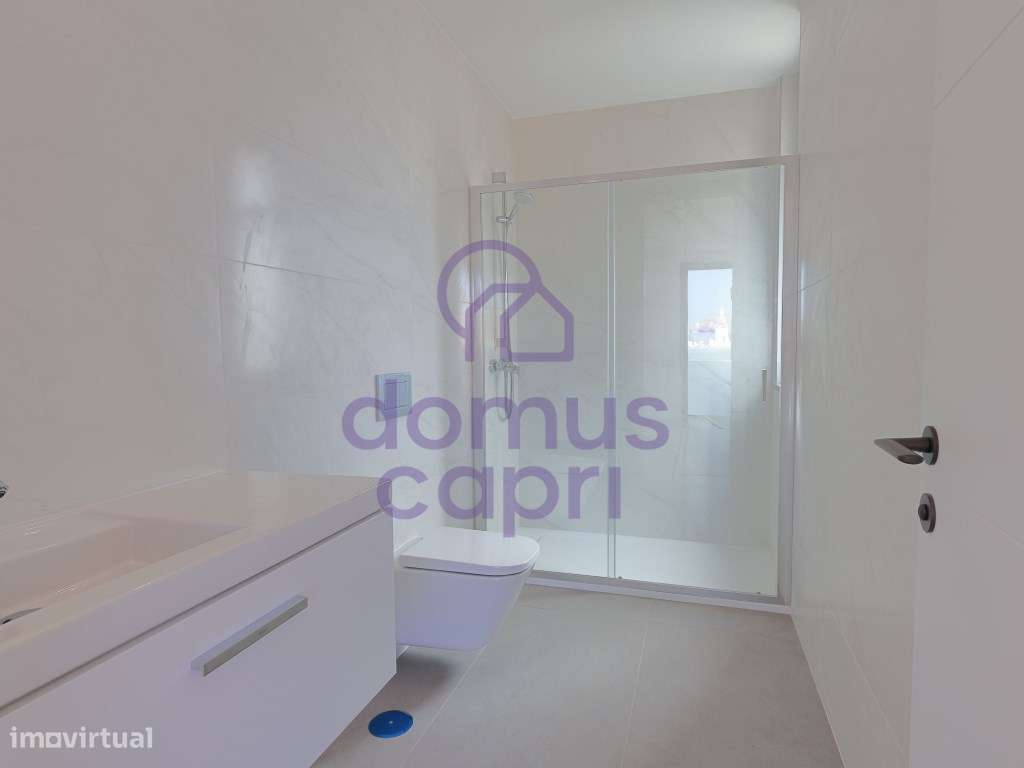 Moradia T3 com Vista Mar, Piscina e Estacionamento em Fuzeta-22