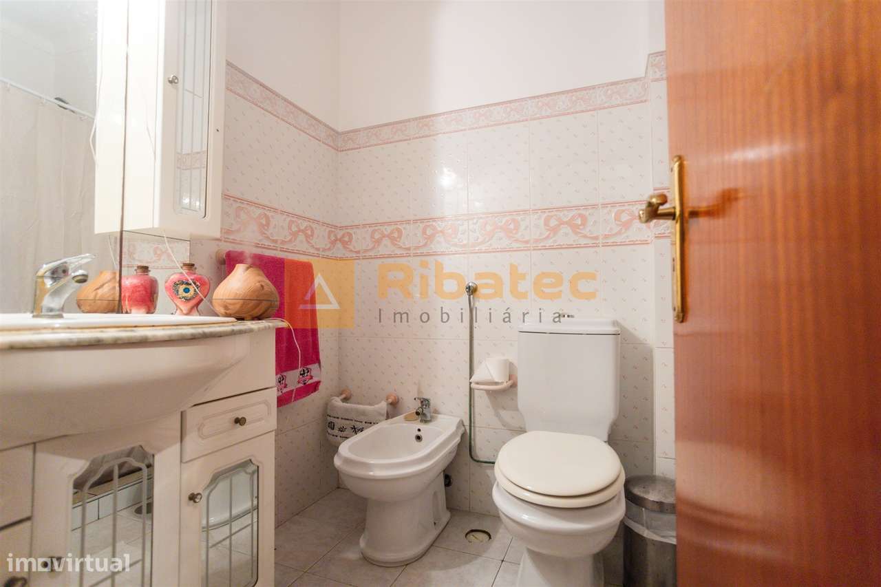 Apartamento T3 em Samora Correia-14