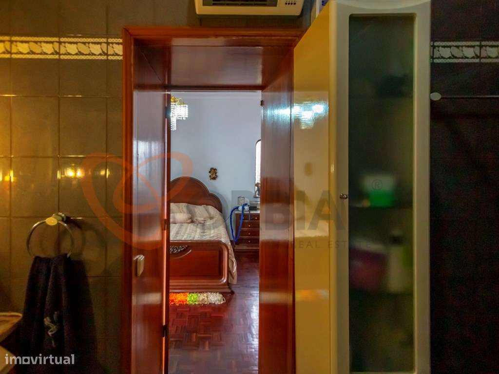 Moradia Isolada com 4 quartos para venda com Piscina, em Paderne, A...-19