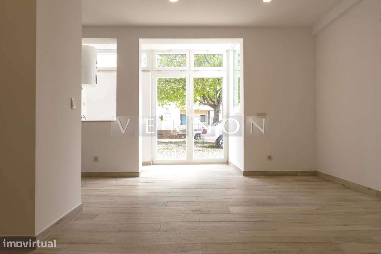 Apartamento T1 no R/Chão renovado no centro da cidade de Silves - Grande imagem: 2/24