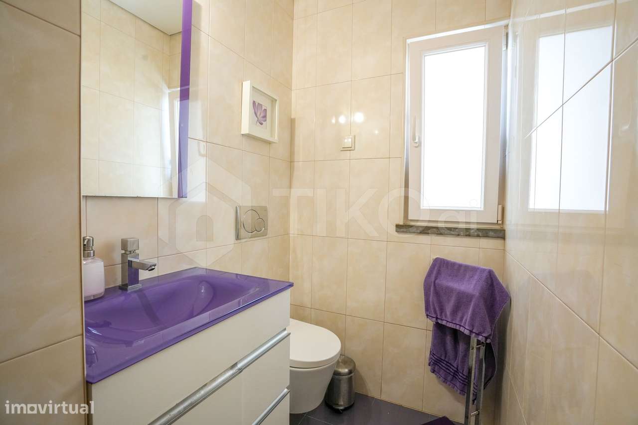 MORADIA T3 COM PISCINA, CONSTRUÇÃO ANTISSÍSMICA, ISOLAMENTO PREMIUM E-30