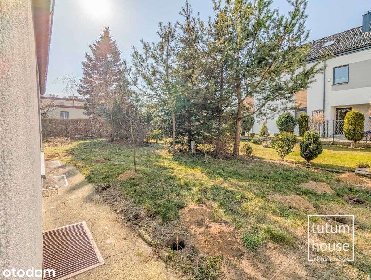 Przestronne Piętro Domu z Ogrodem | Dla Rodziny!-17