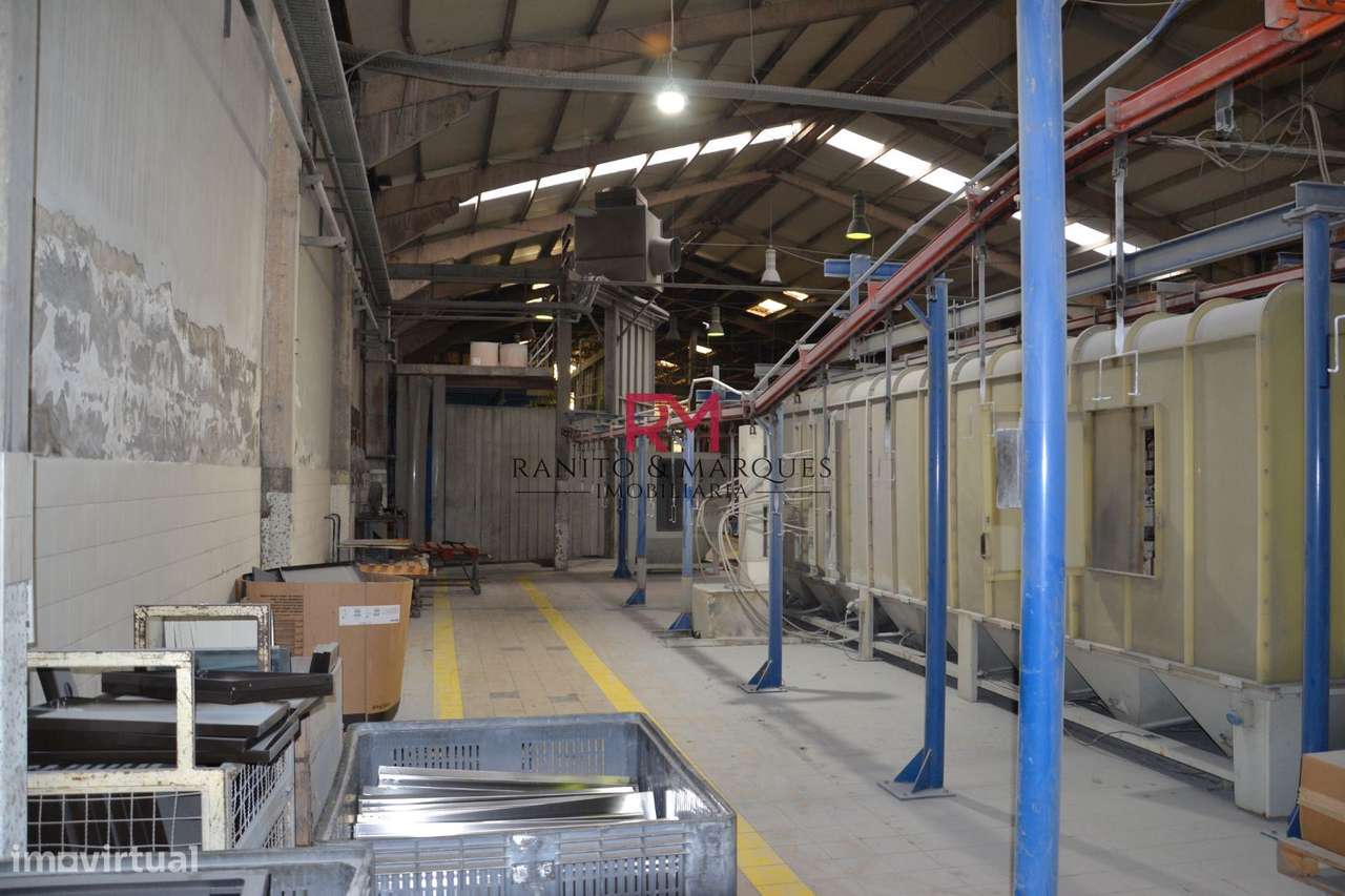 ARMAZÉM INDUSTRIAL COM 4.040M2 | RIO TINTO, GONDOMAR-23