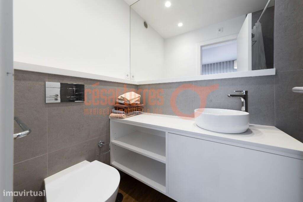 Apartamento T3 Miramar-10