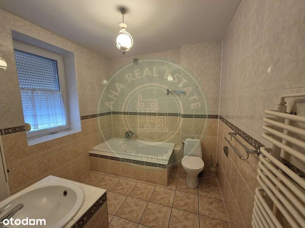 Dom wielorodzinny w cichej okolicy blisko lasu-4