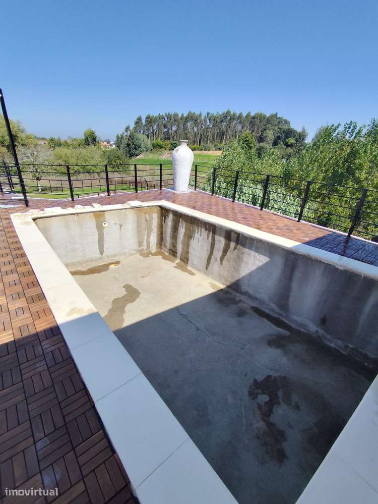 Moradia T4 com Piscina – Oliveirinha, Aveiro - Grande imagem: 4/8