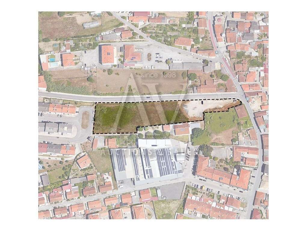 Oportunidade de Investimento | Terreno com PIP Aprovado para 41 Apa...-0