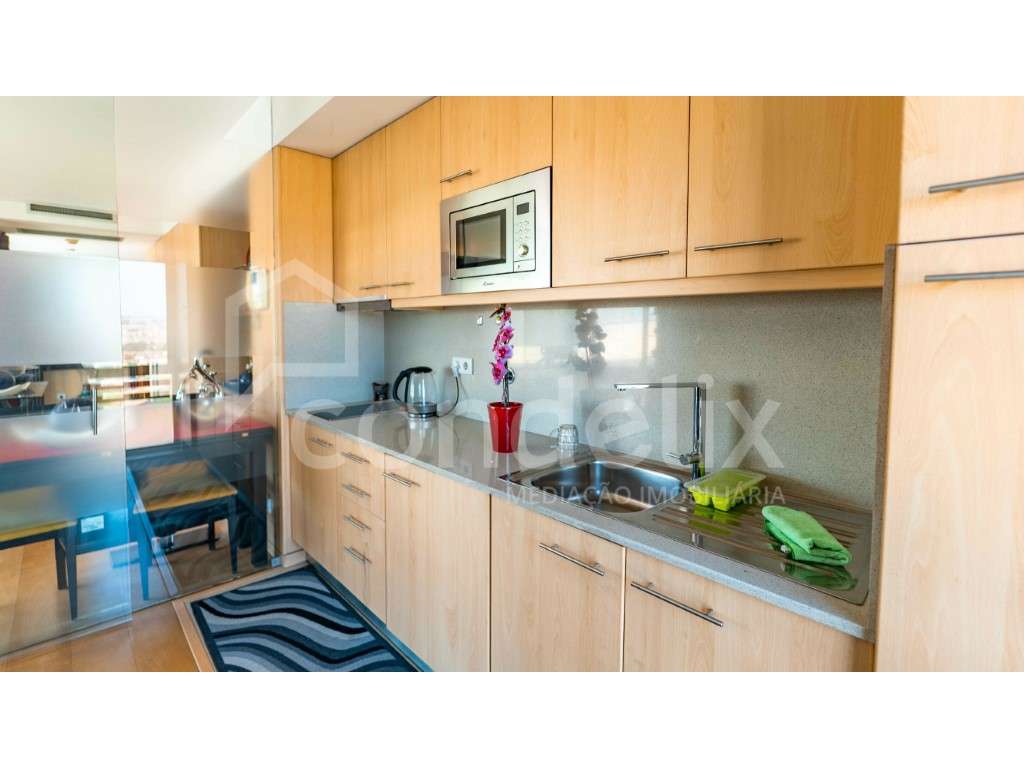 Apartamento T0 para venda junto ao estádio do Dragão-11