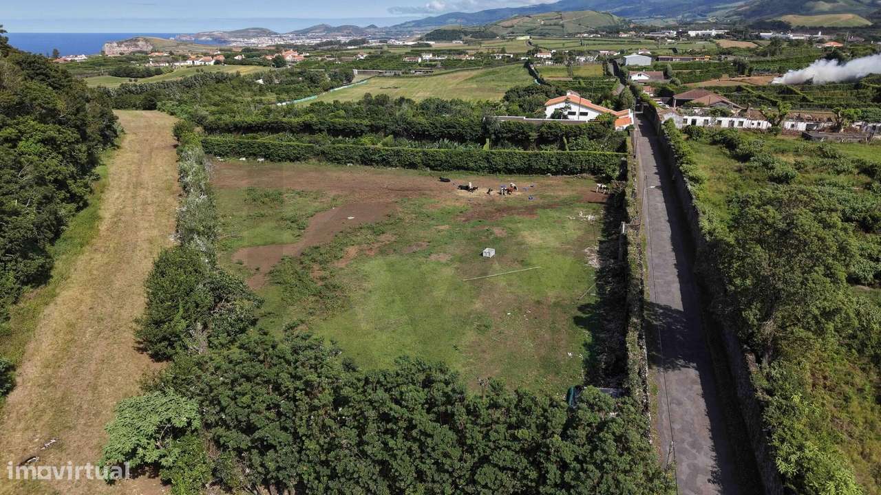 Terreno rústico com 6.080 m2 e vista para o mar e para a serra | Areia-7