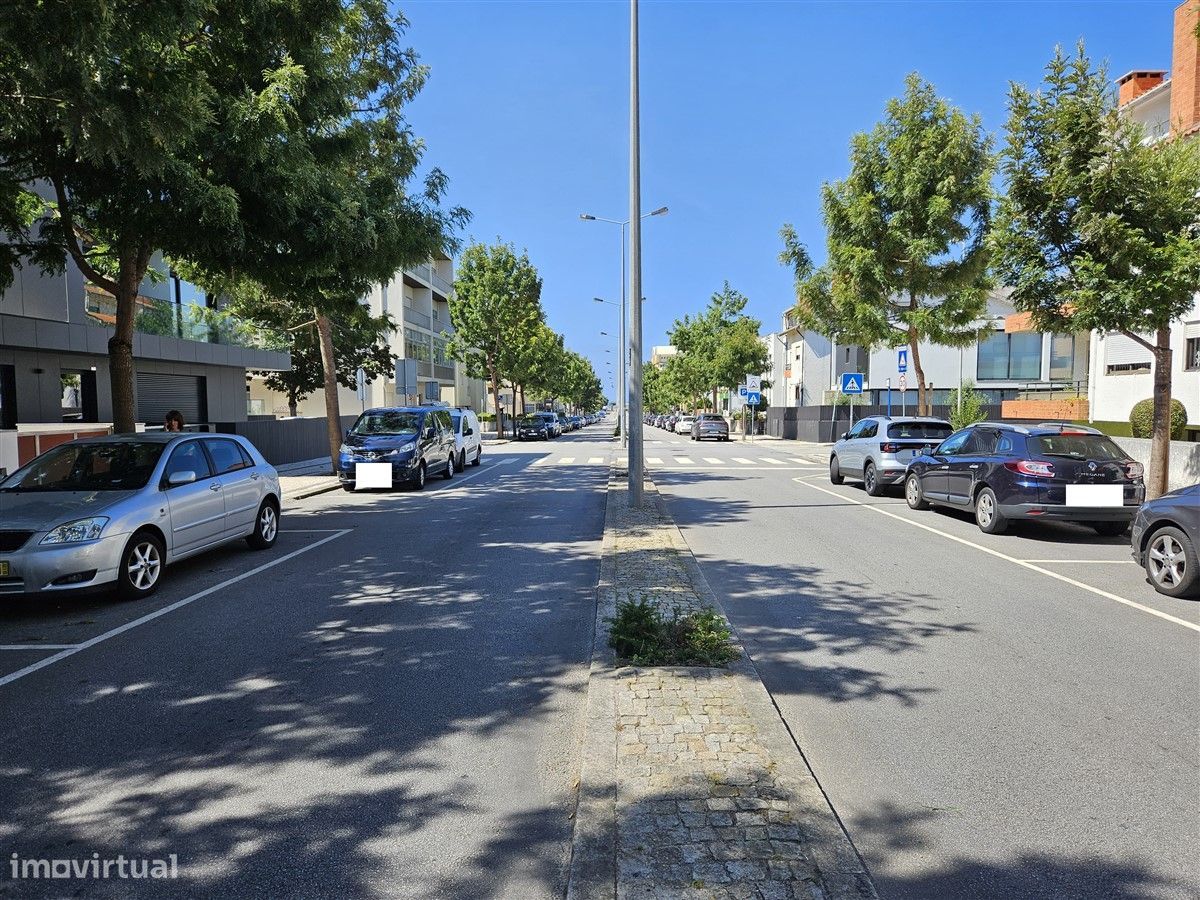 T3 Praia, centro, Póvoa de Varzim-garagem