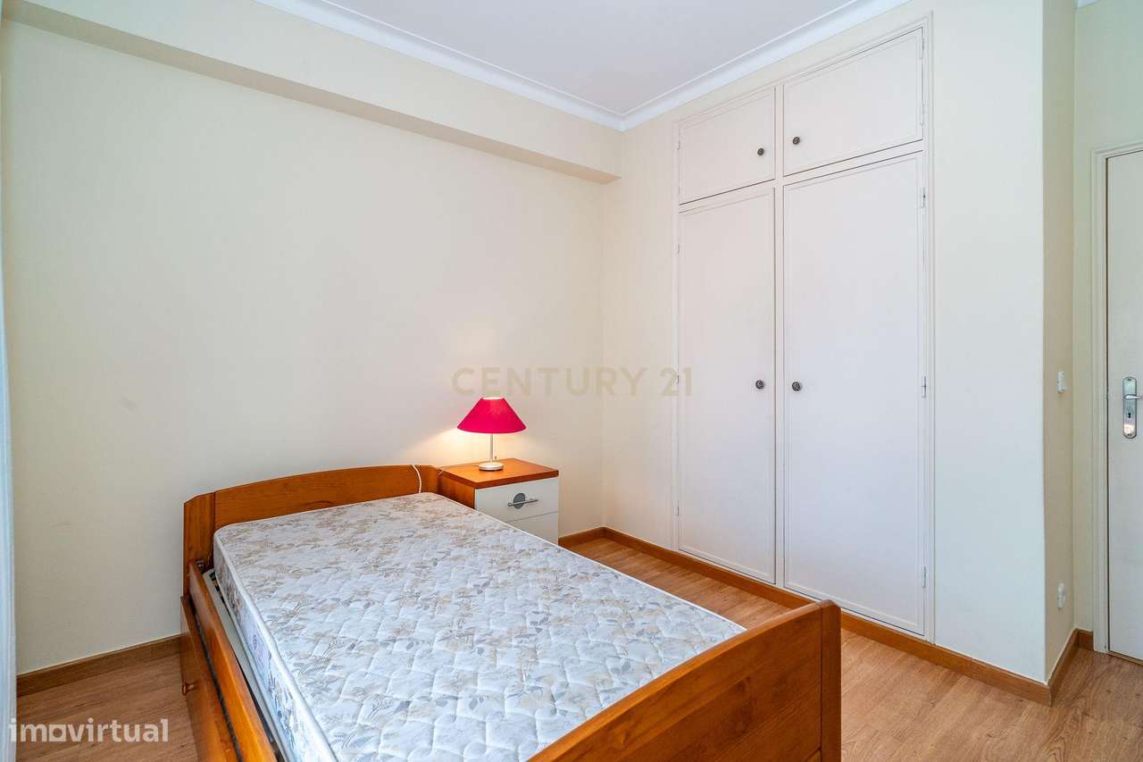Apartamento T2 no Vale das Flores-6