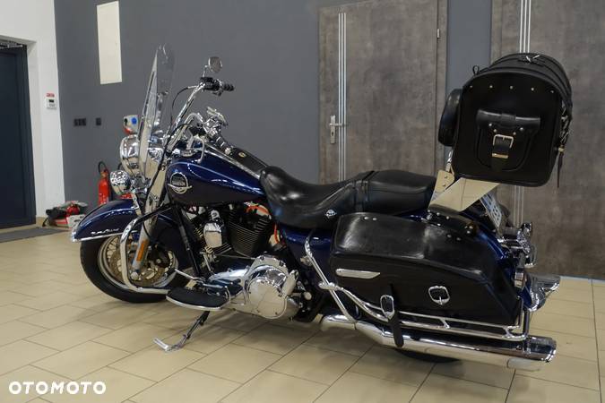 Harley-Davidson Touring Road King - 7