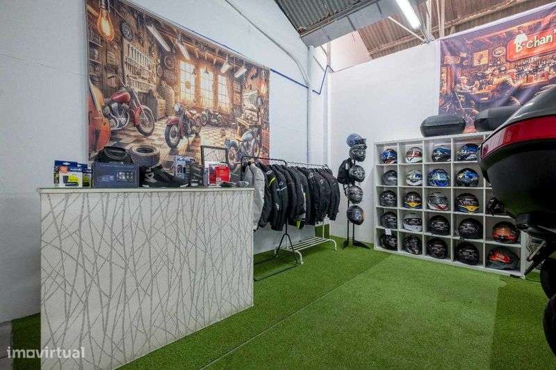 Trespasse de Stand de Motas em plena atividade - Grande imagem: 5/12