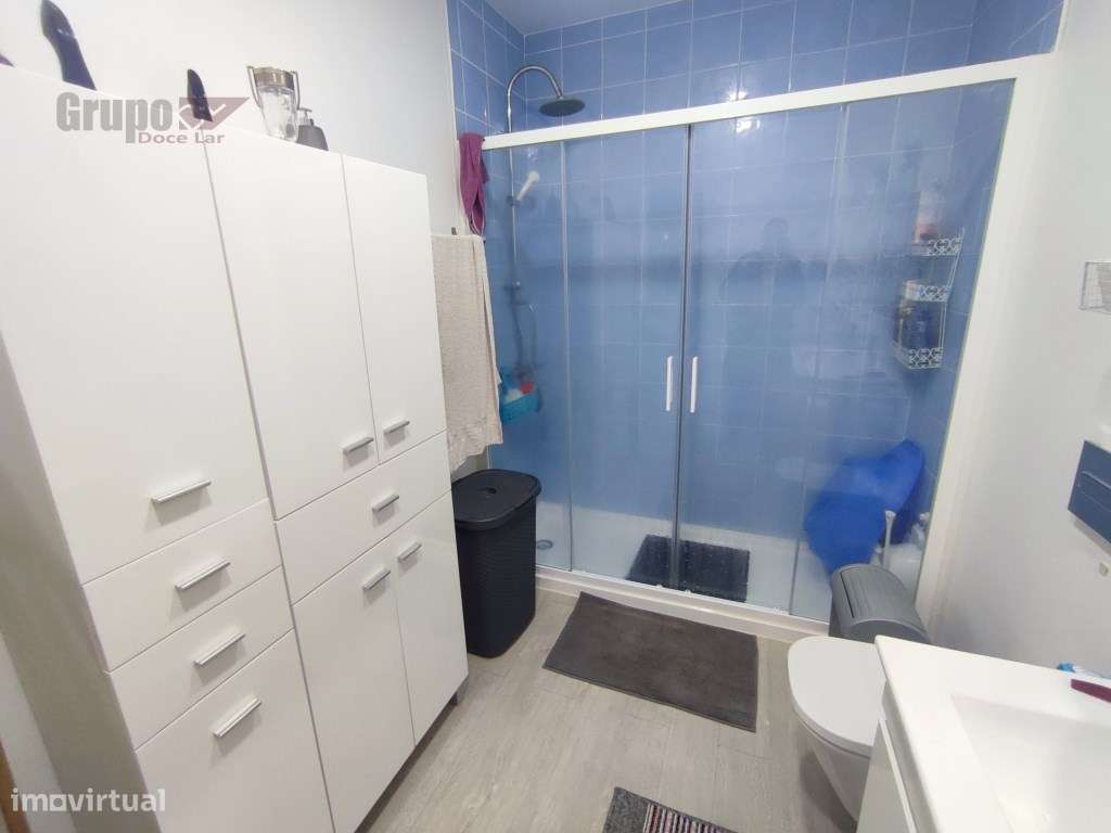 Apart. T2 Remodelado na Quinta do Conde - Modernidade e Conforto Pr...-14