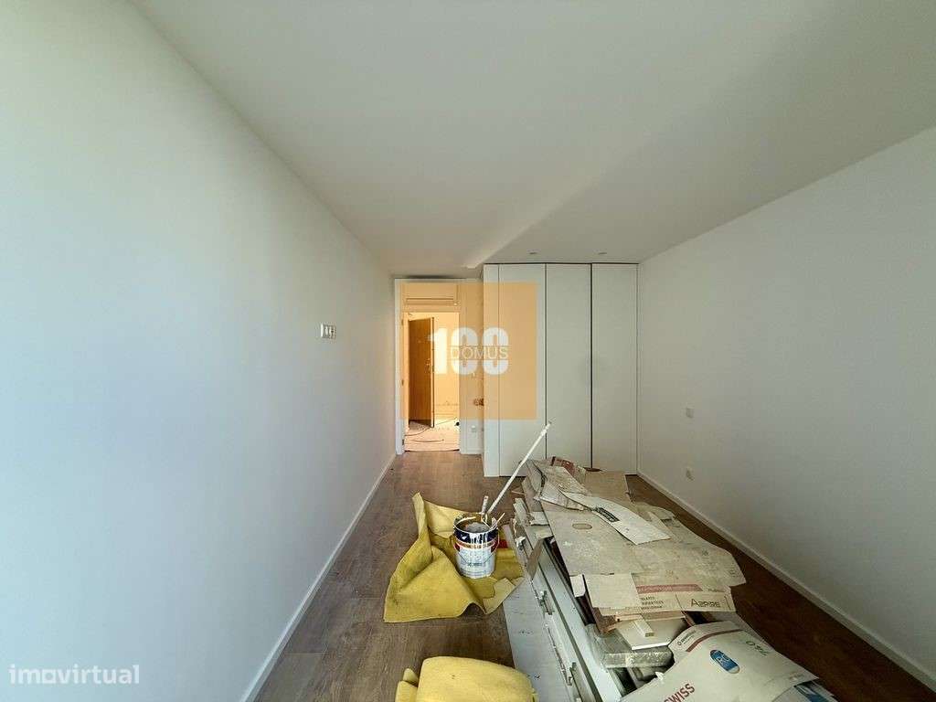 T2 duplex com jardim - Capelo Residences-23