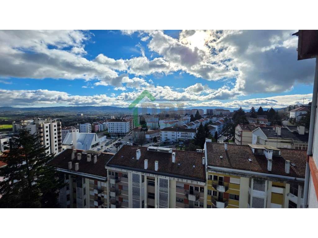 T3 na Zona baixa da Cidade-13