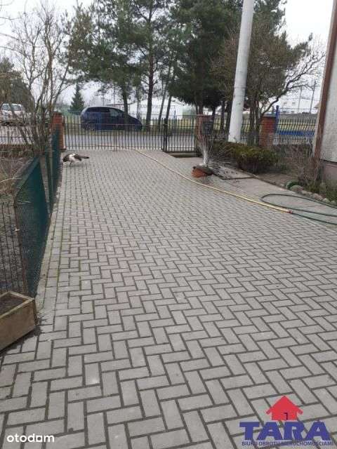 Dom w zabudowie bliźniaczej-8