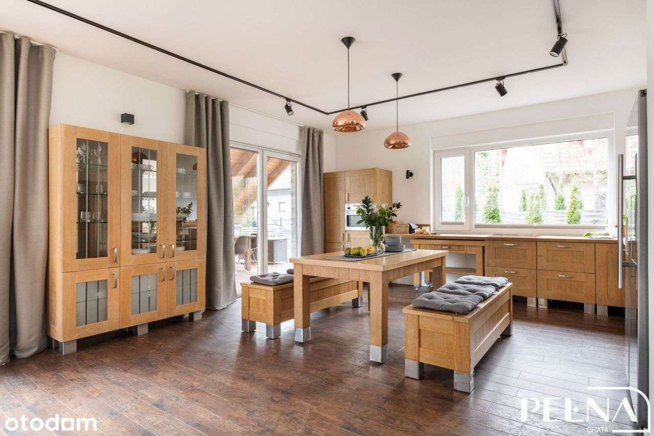 Wyjątkowa nieruchomość na sprzedaż w Dębkach-4