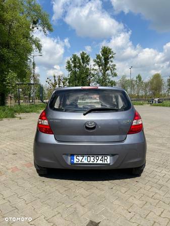 Hyundai i20 1.2 Classic - 11