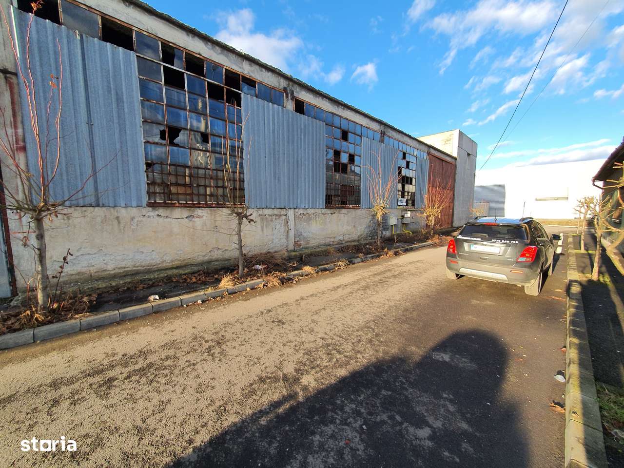 Hală + birouri suprafața totală 800 mp - Imagine principală: 2/3