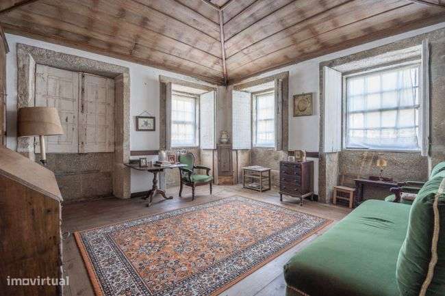 Quinta de 84000m2 em Roriz, Porto-16