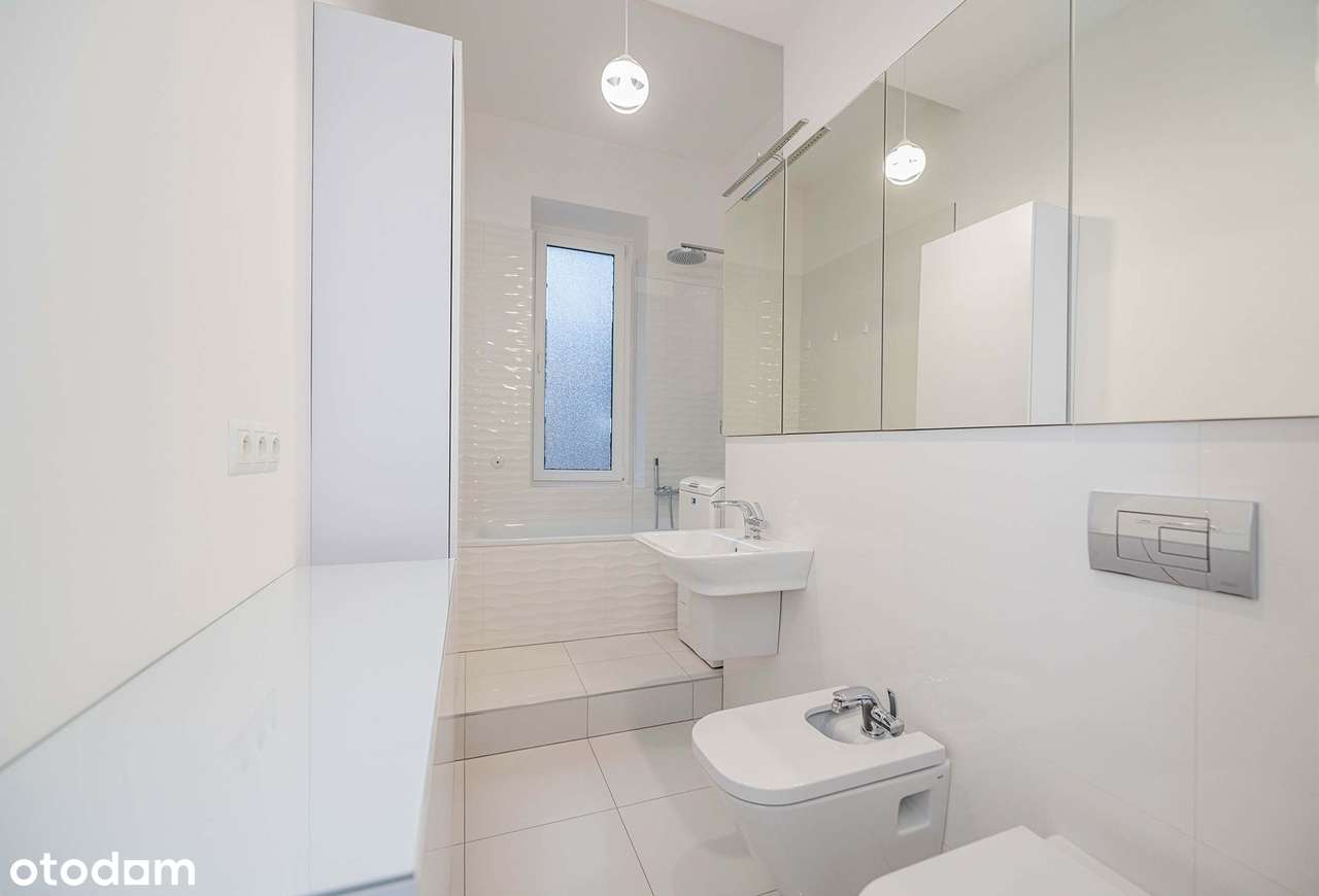 Zadbane 2 pok mieszkanie z balkonem w sercu miasta, ul Sienkiewicza-10