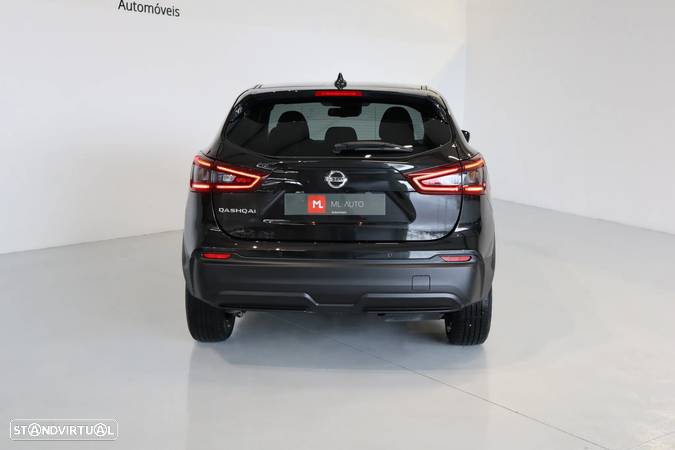 Nissan Qashqai 1.5 dCi N-Connecta DCT - 6