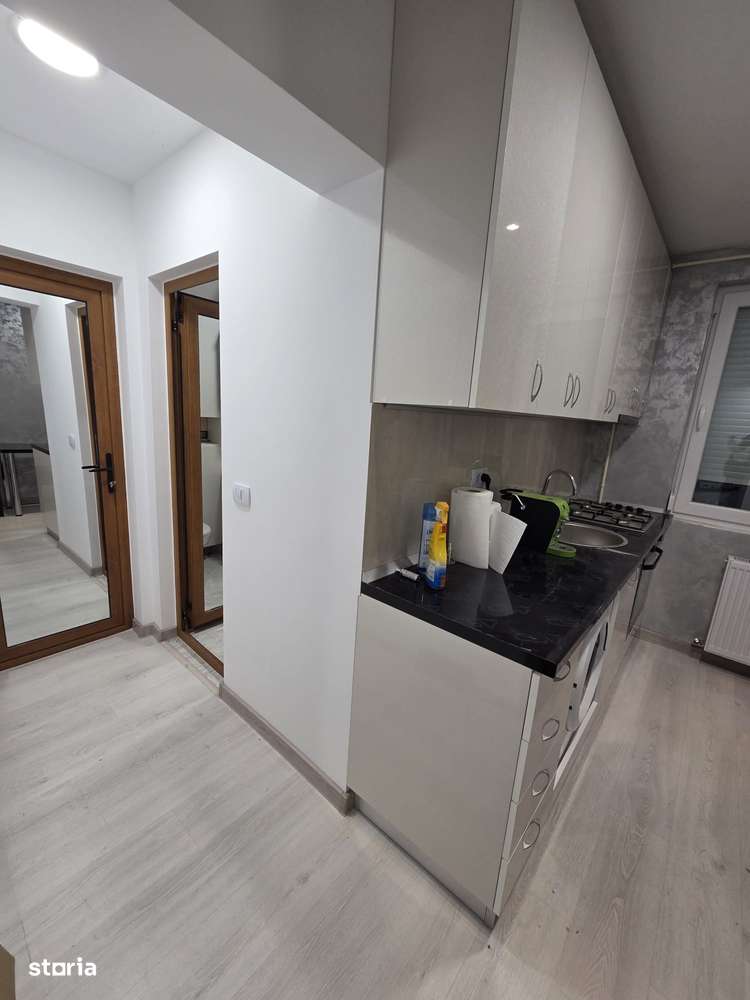Apartament 2 camere de vânzare Galați, Micro 17-4