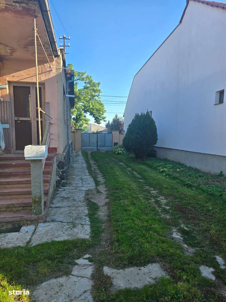 Casă zona str. Unirii-7