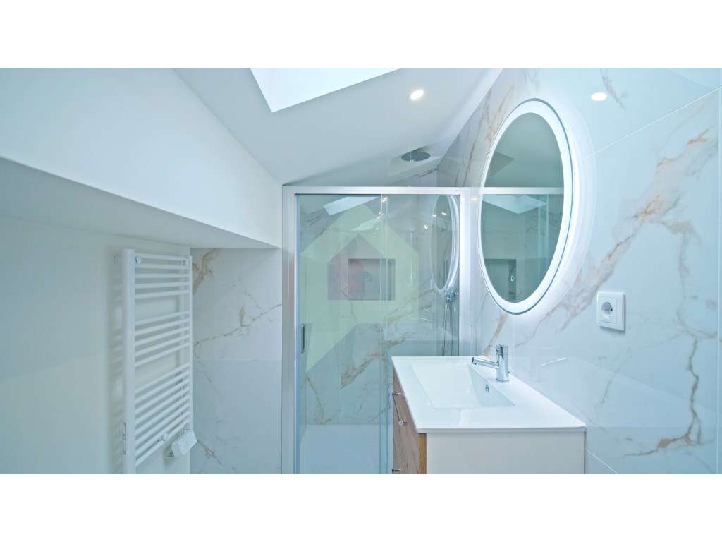 Moradia totalmente remodelada, com 3 quartos, na cidade de Barcelos.-47