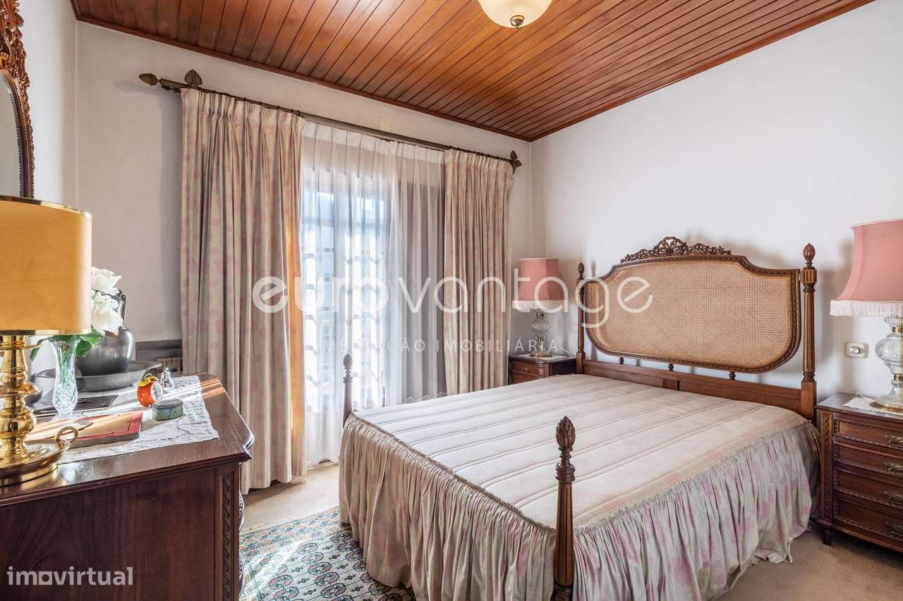 MORADIA T8 NO CENTRO DE LEIRIA-32