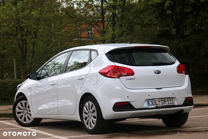 Kia Ceed Cee'd 1.4 Business Line - 10