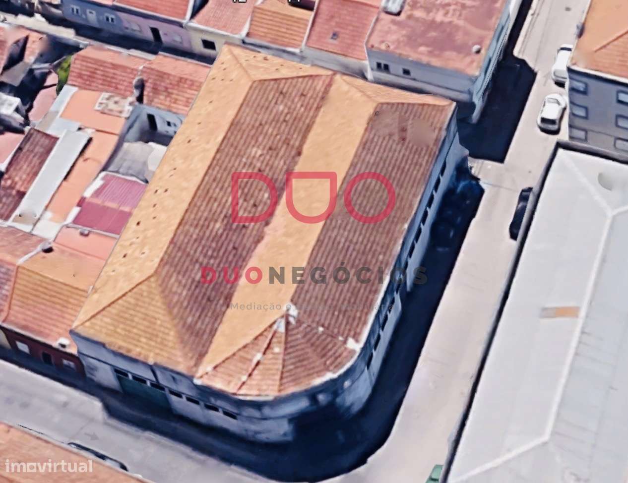 Prédio  para construção  no Montijo / Demolição de Armazém-3