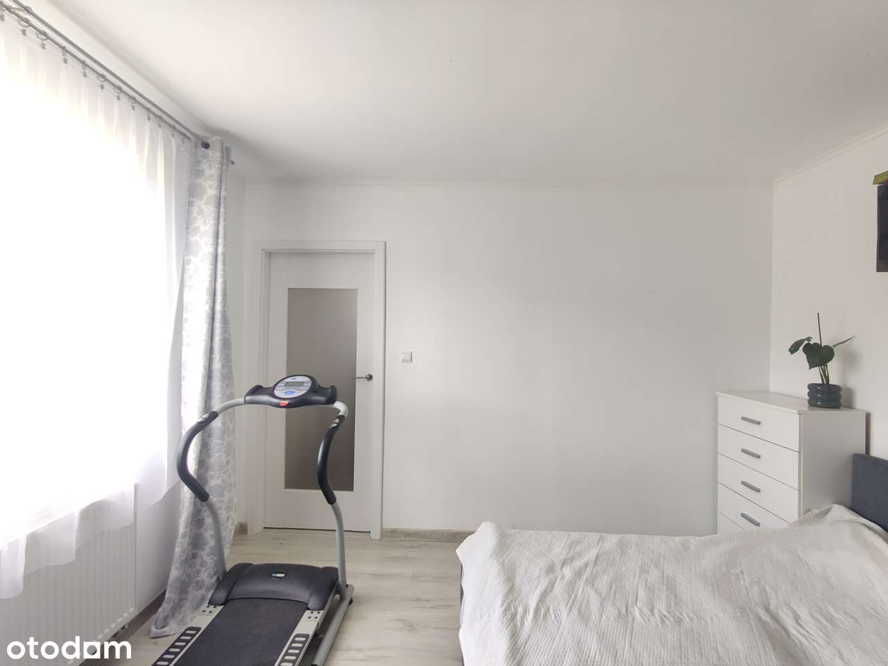 Parterowy domek w Mrozach-10