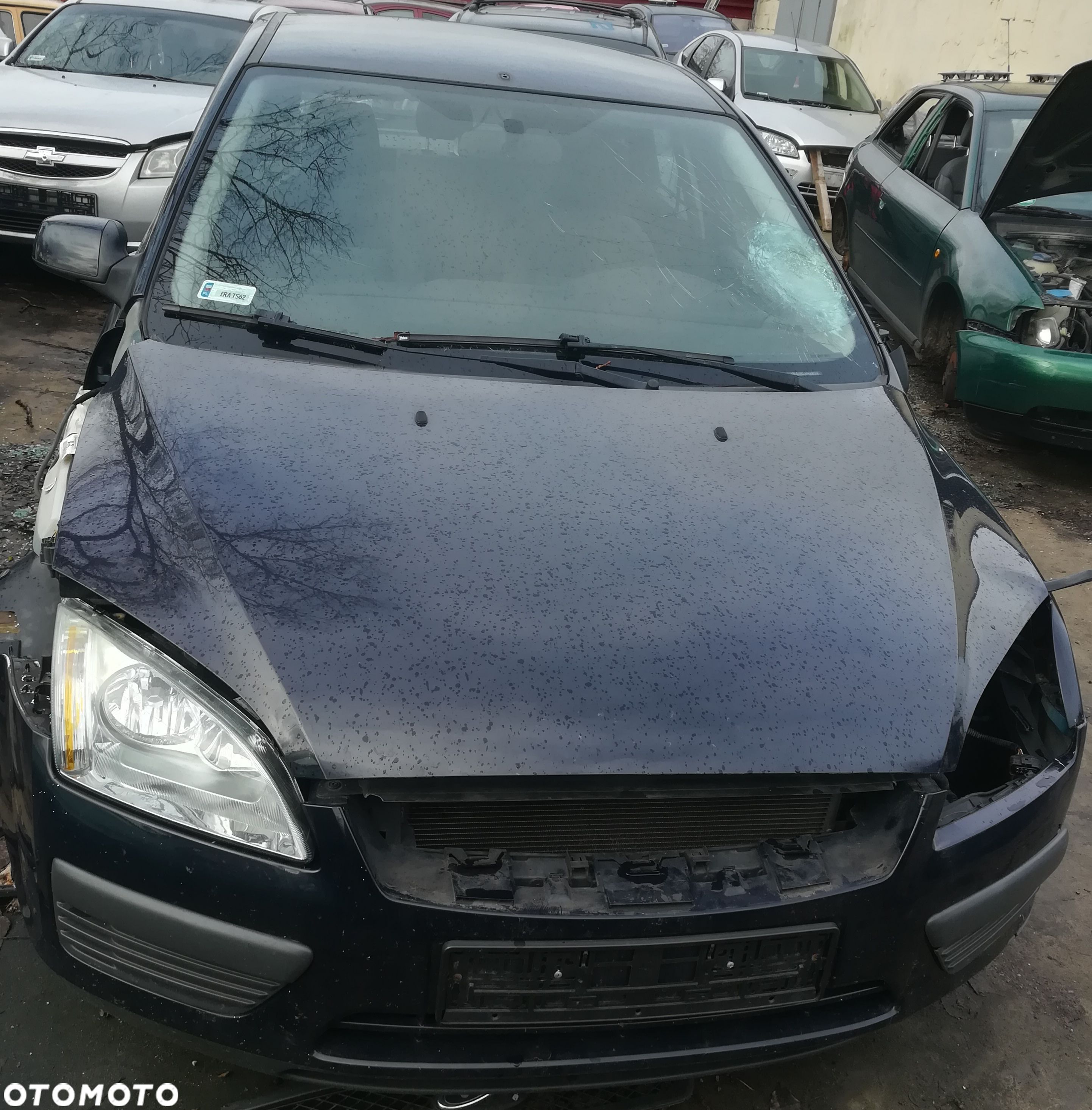 Ford focus mk2 2007 1.6 benzyna Kod lakieru V3 - na części - 1