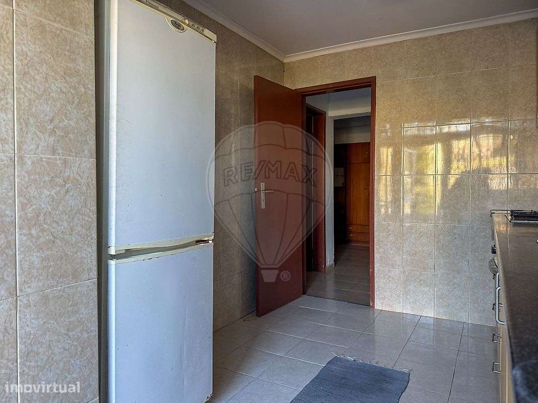 Apartamento T1 c/ terraço - Grande imagem: 5/25