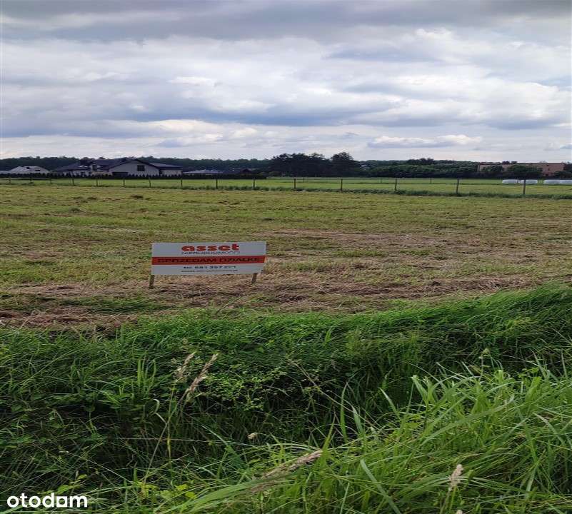 Działka komercyjna 1884 m² w Tychach-1