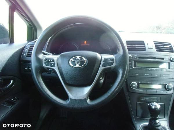 Toyota Avensis 2.0 D-4D Premium - 14