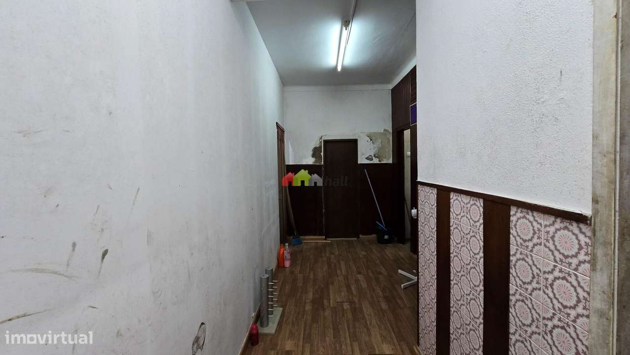 Imóvel com duas lojas-8