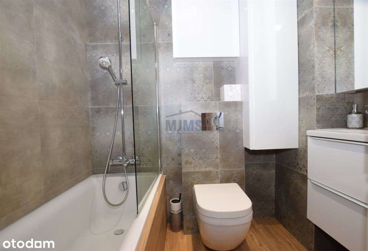 Nowoczesne 3 pok. w Redzie –gotowe do zamieszkania-8