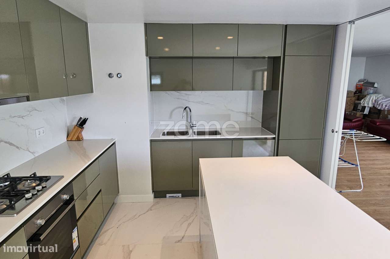 Moradia T4 em Sintra — 188m² | Jardim Privativo, Piscina no Condomí... - Grande imagem: 4/29