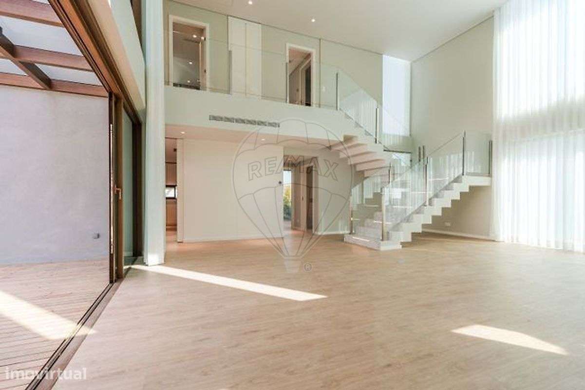 Moradia T4 para arrendamento - Grande imagem: 5/49